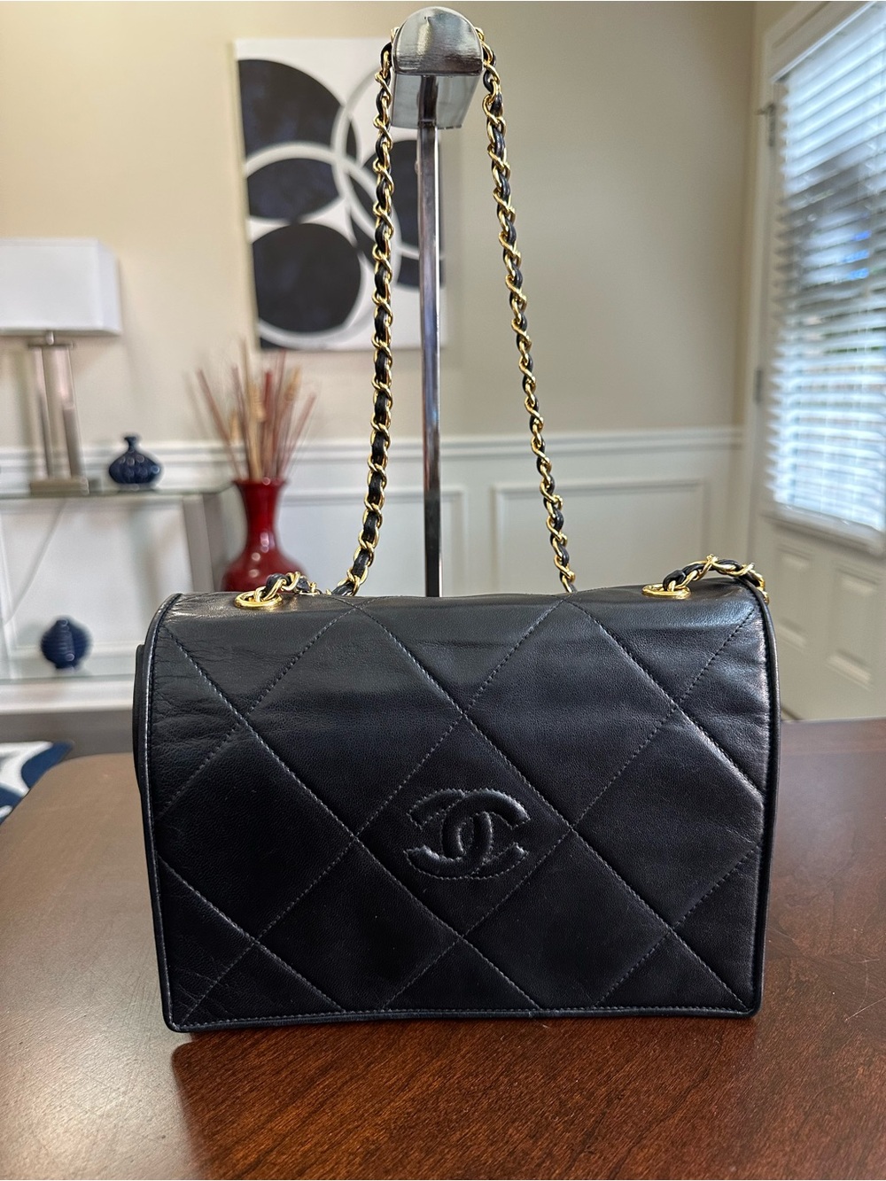 CHANEL Black Quilted Lambskin Shoulder Bag with Gold Chain Detail